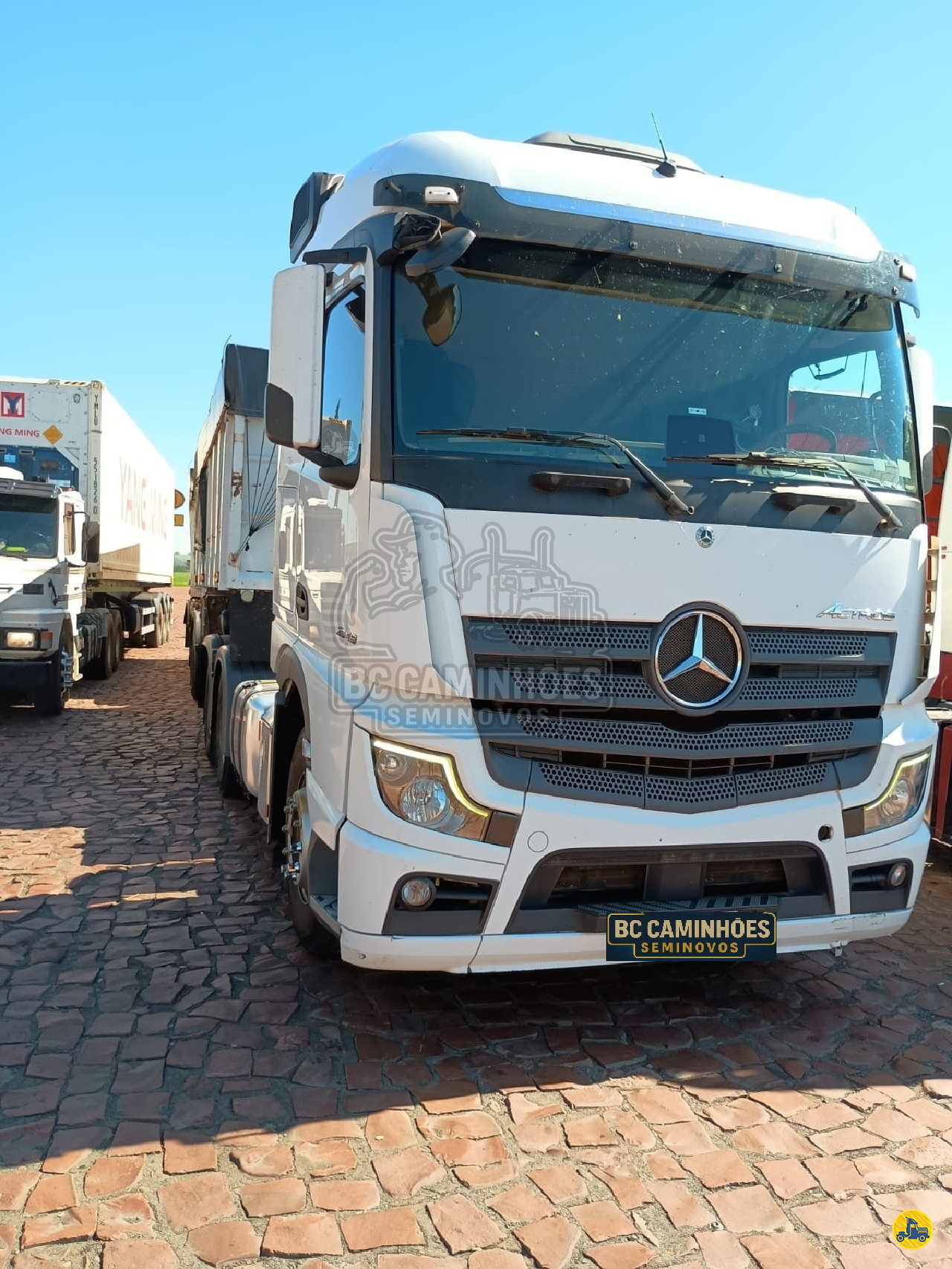 CAMINHAO MERCEDES-BENZ MB 2548 Cavalo Mecânico Cavalo 6x2 BC Caminhões Seminovos RIBEIRAO PRETO SÃO PAULO SP